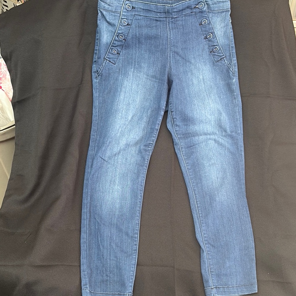 Blue Cropped Ankle Jeans with Stretch Fit